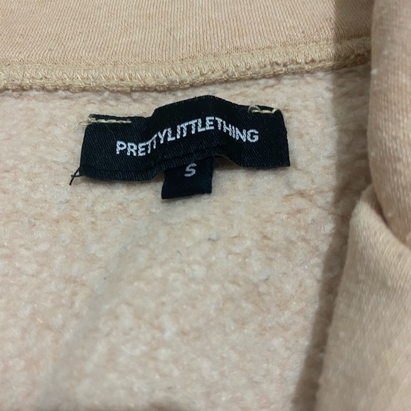 PrettyLittleThing | Tops 